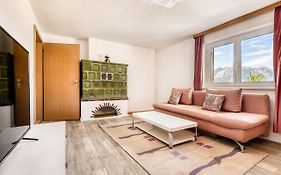Familienferienwohnung Buerserberg Dorf By A-Appartments